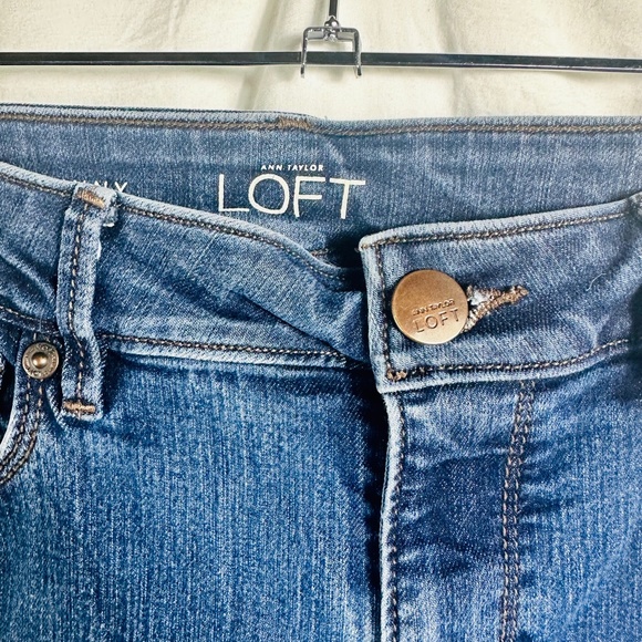 Ann Taylor Loft Jeans Petite Sz 6P Blue Curvy  Mid Rise Stretch Denim Pants - Picture 2 of 4